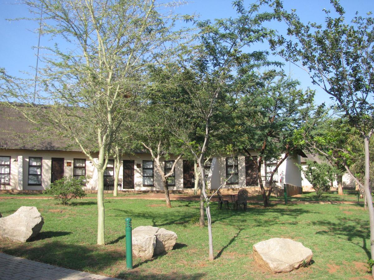 Amanzingwe Lodge, Conference Centre & Spa Hartbeespoort Exterior foto