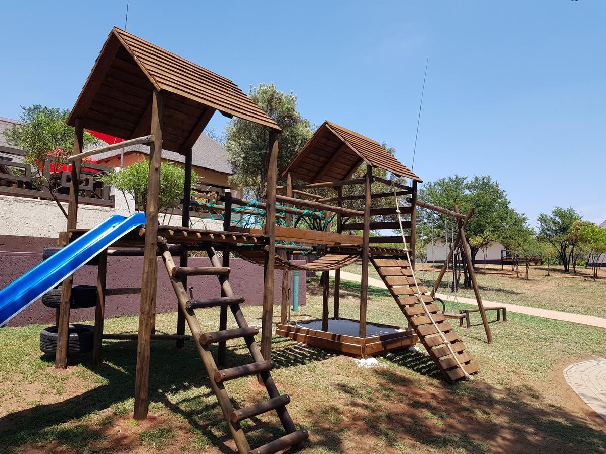 Amanzingwe Lodge, Conference Centre & Spa Hartbeespoort Exterior foto